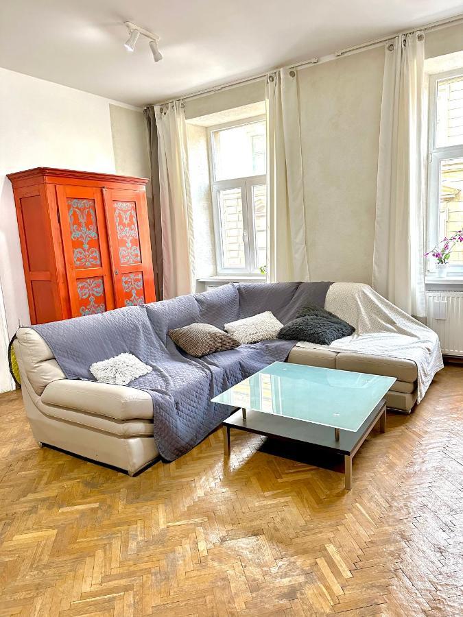 Charming Apartament City Center Timişoara Eksteriør billede